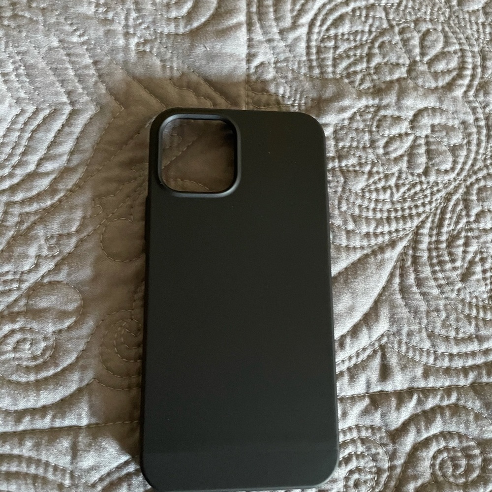 Meifigno Slim Black IPhone 12 / 12 Pro case